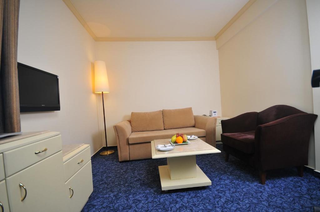 عکس هتل کلاس (Class)