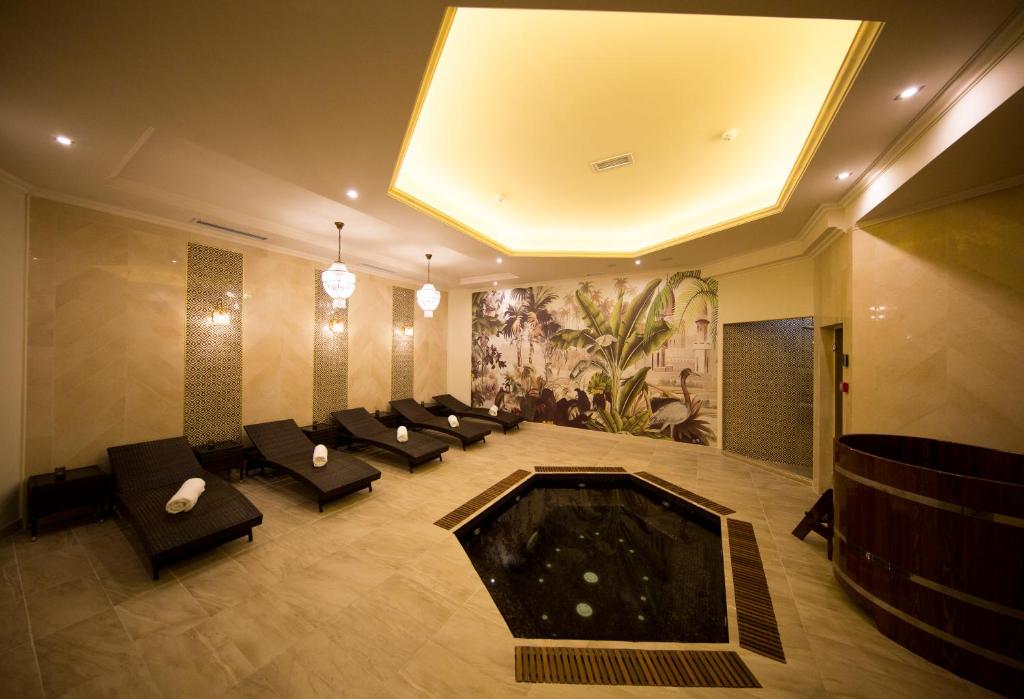 عکس هتل گلدن پالاس (Golden Palace)