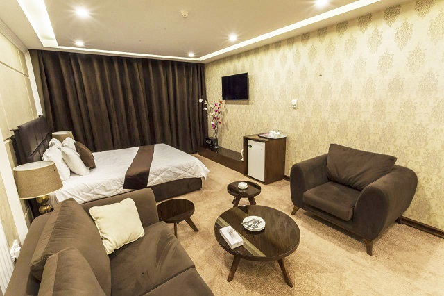 عکس هتل ثامن