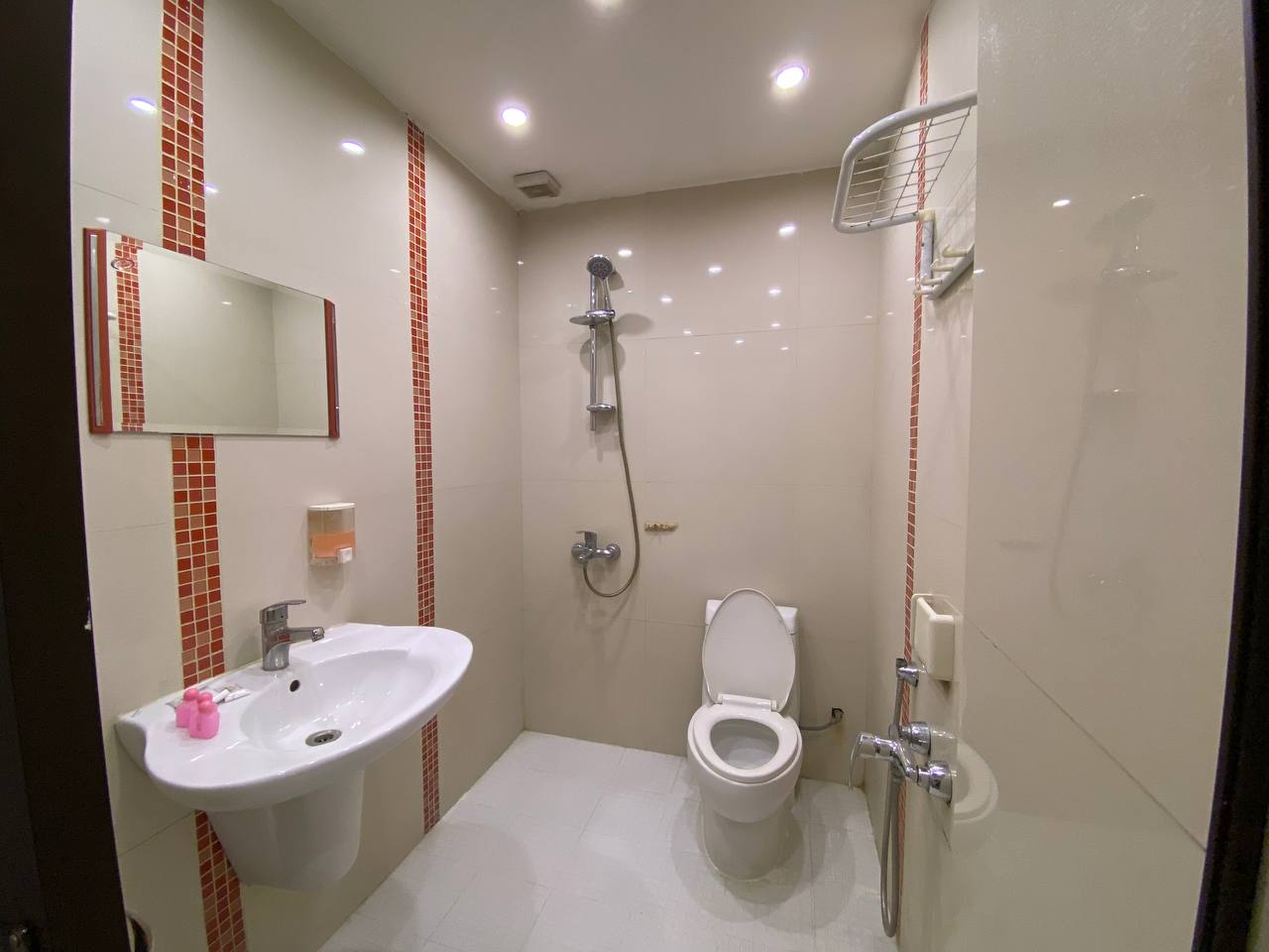 عکس هتل فرهاد