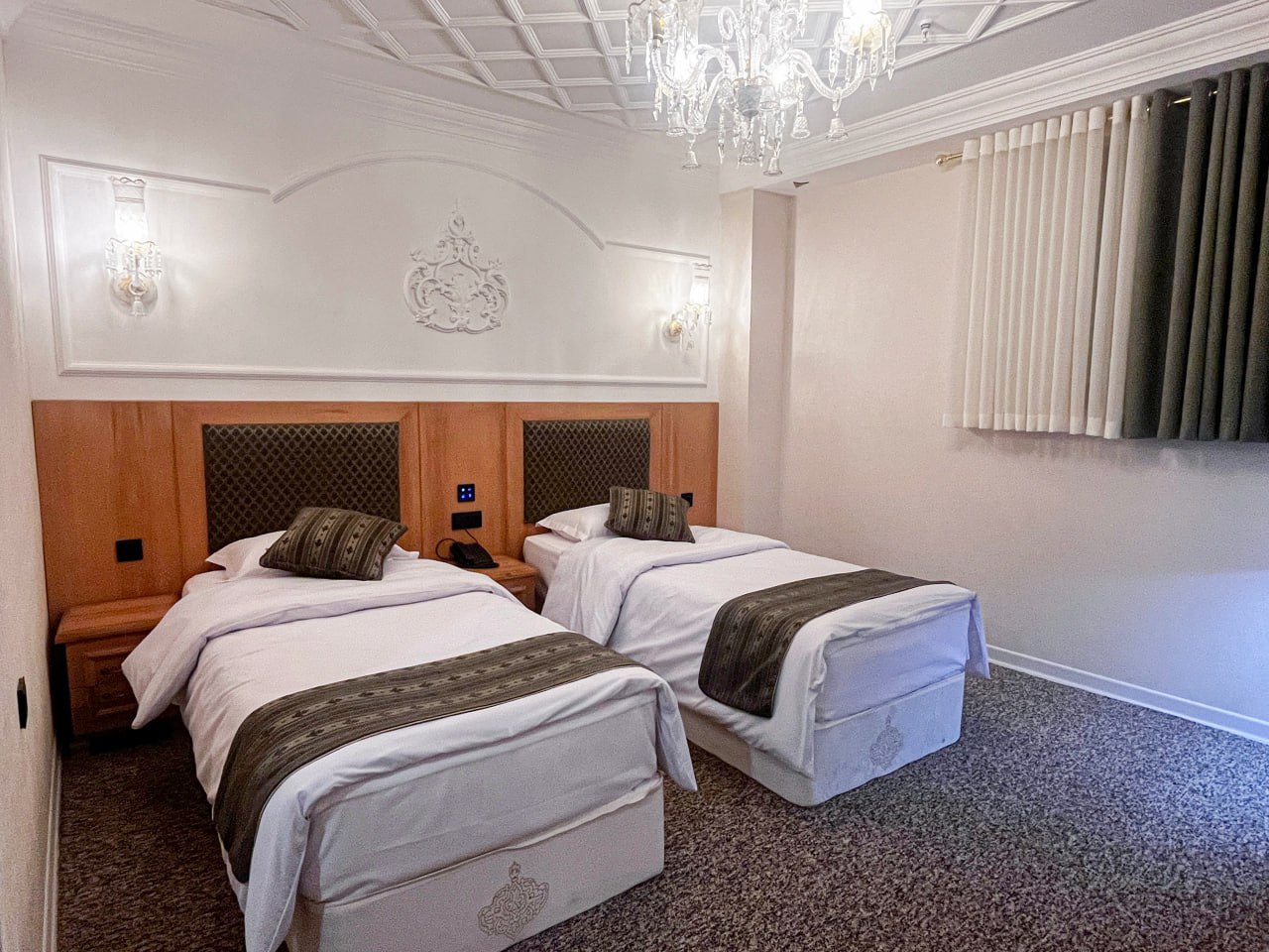 عکس هتل حبیب خان