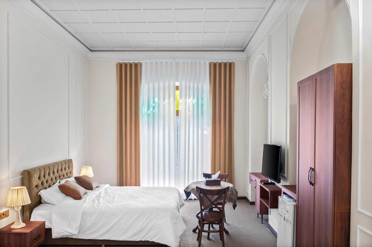 عکس هتل عمارت ملوکانه