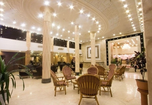 عکس هتل باباطاهر