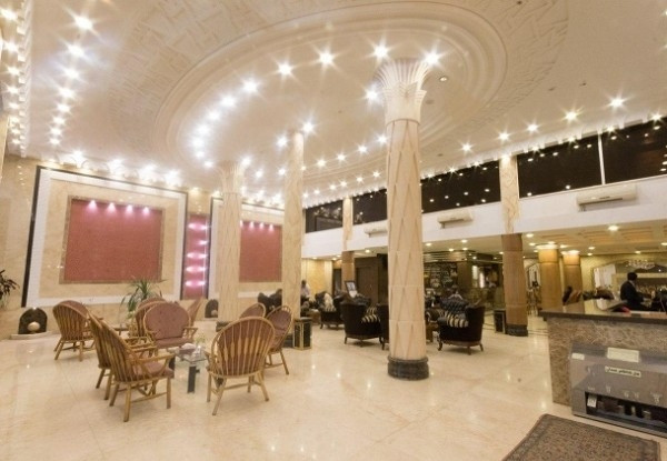 عکس هتل باباطاهر