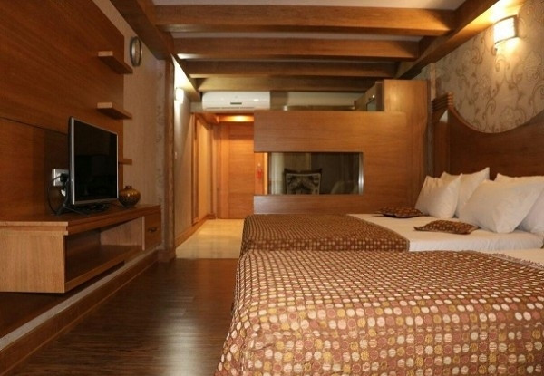 عکس هتل باباطاهر