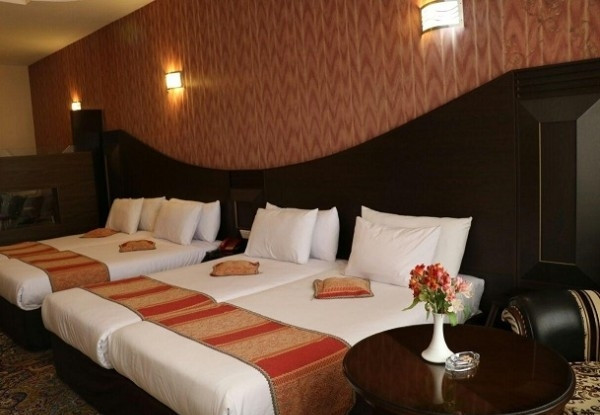 عکس هتل باباطاهر