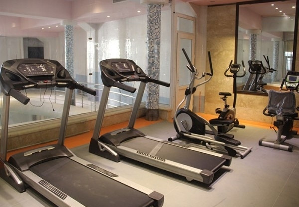 عکس هتل باباطاهر