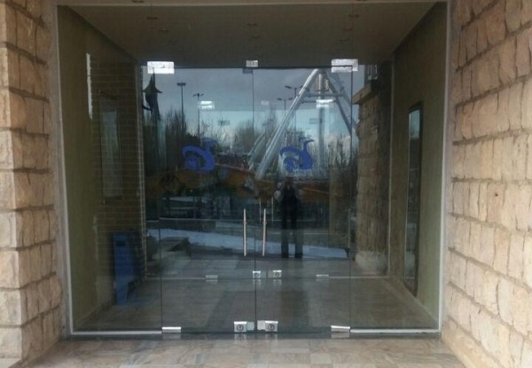 عکس هتل جهانگردی غار علیصدر