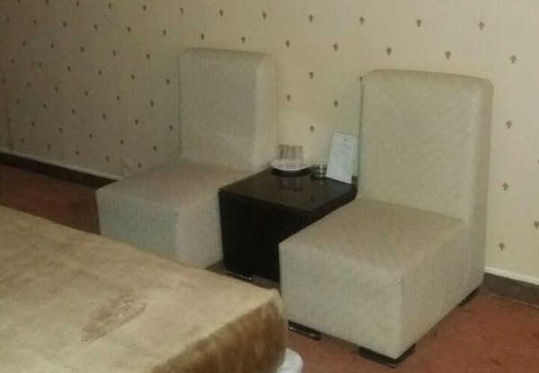 عکس هتل جهانگردی غار علیصدر