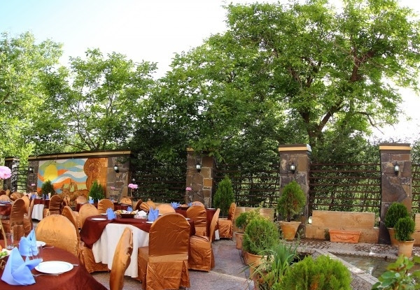 عکس هتل پارسیان