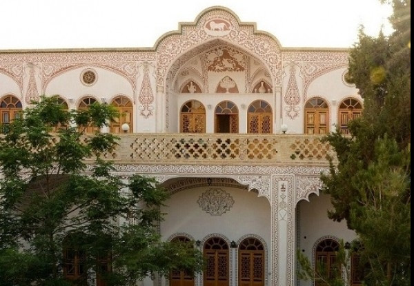 تصویر هتل خادمی