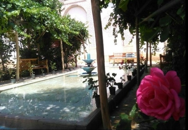 تصویر هتل خادمی