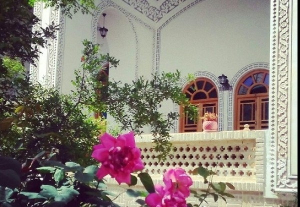 تصویر هتل خادمی