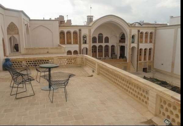 تصویر هتل منوچهری