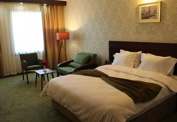 عکس هتل بین المللی لیلیوم