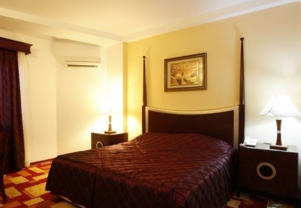 عکس هتل سارا