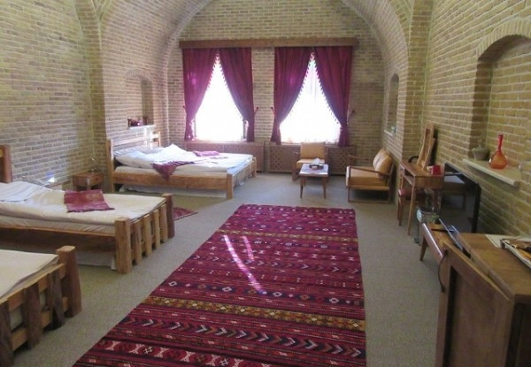 تصویر هتل کاروانسرای یام