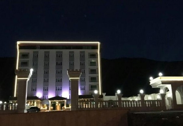 تصویر هتل زریوار