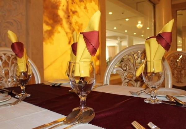 عکس هتل بزرگ پارک حیات