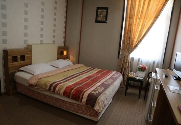 عکس هتل فرهنگ و هنر