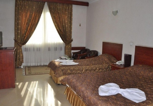 عکس هتل هلیا