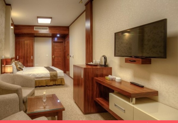 عکس هتل حلما