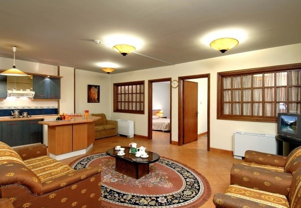 عکس هتل خانه سبز