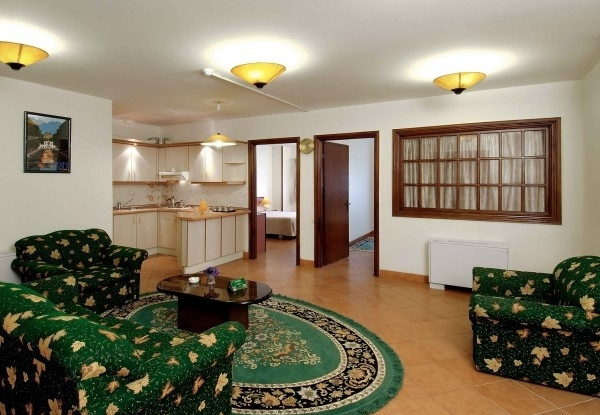 عکس هتل خانه سبز