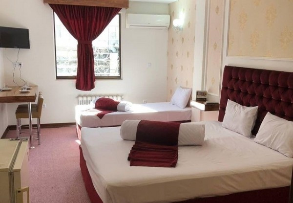 عکس هتل خاور