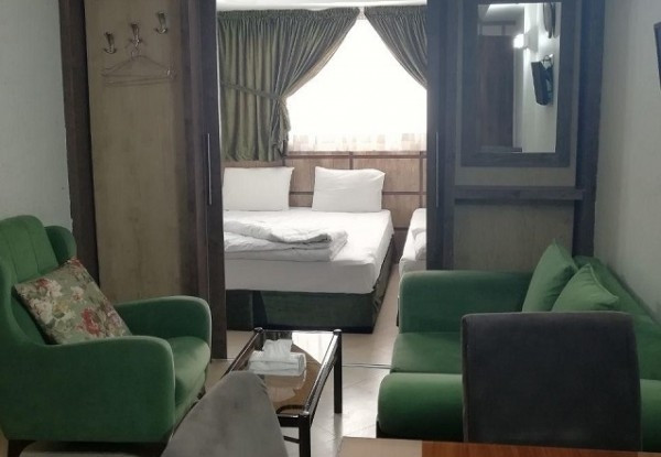 عکس هتل معین درباری