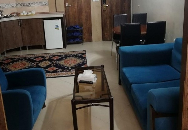 عکس هتل معین درباری