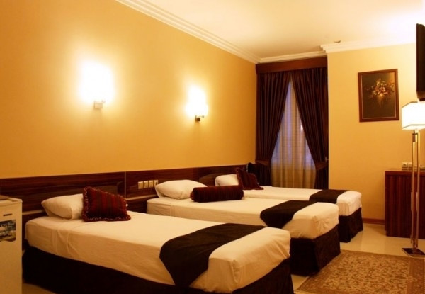 عکس هتل منجی