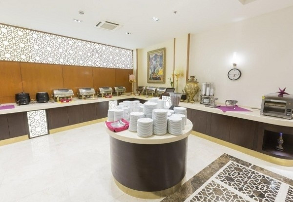 عکس هتل نگین پاسارگاد