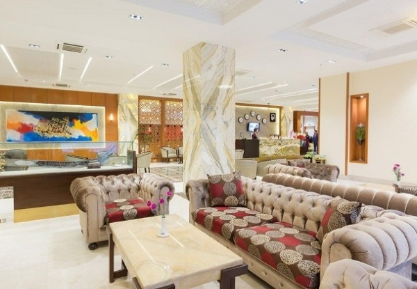 عکس هتل نگین پاسارگاد