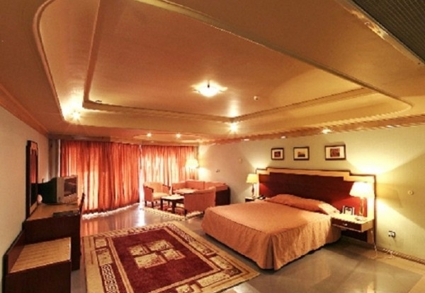 عکس هتل توریست توس