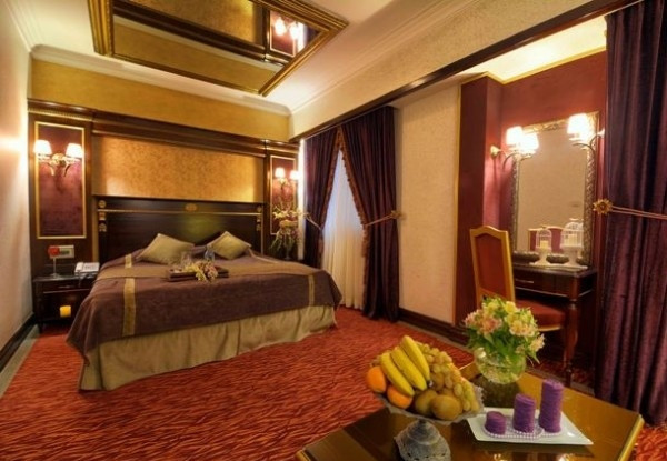 عکس هتل بین المللی قصر