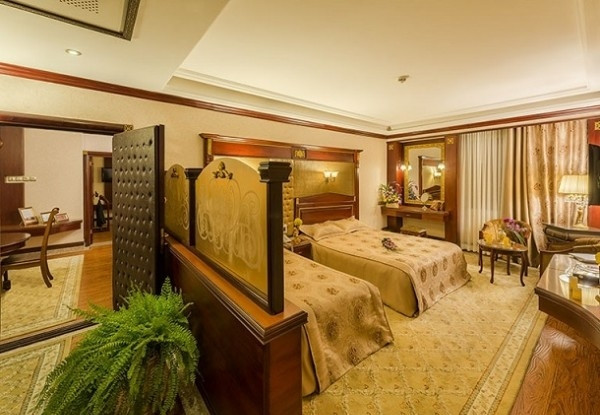 عکس هتل گلدن پالاس ( قصر طلایی )