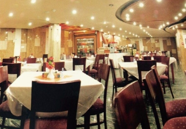 عکس هتل صادقیه توس