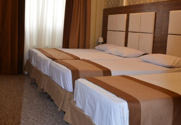 عکس هتل زمرد