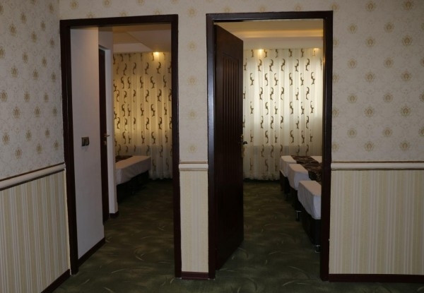 عکس هتل زمرد