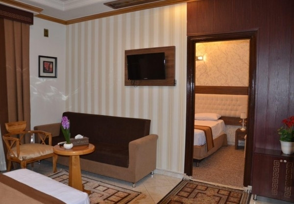 عکس هتل زمرد