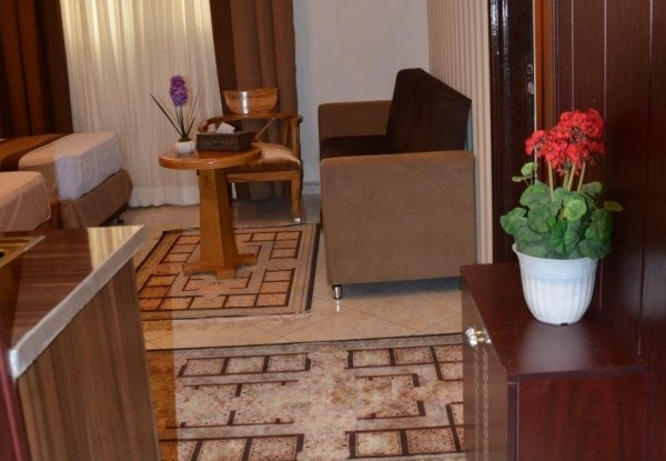 عکس هتل زمرد