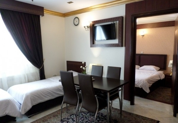 عکس هتل زمرد