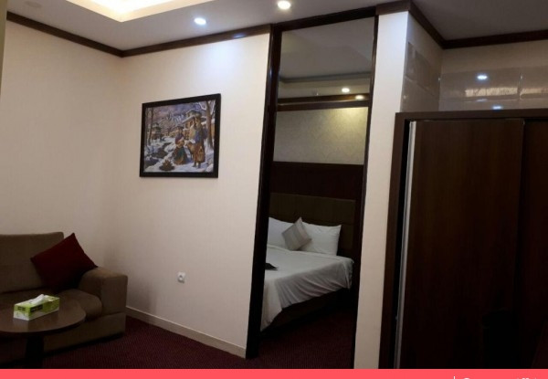 عکس هتل قصر الوند