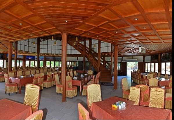 عکس هتل ساحل طلایی