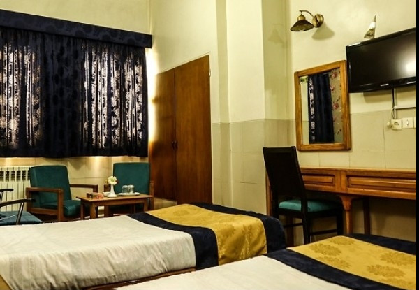 عکس هتل آناهیتا