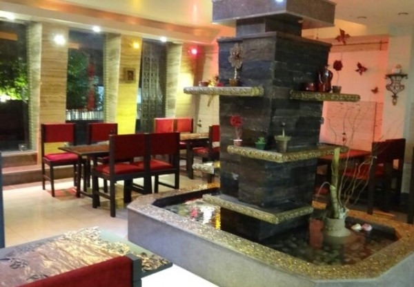 عکس هتل آریانا