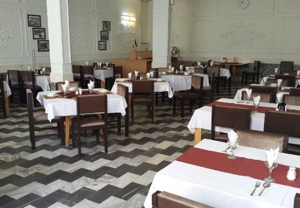 عکس هتل آریانا