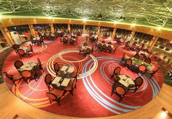 عکس هتل بزرگ