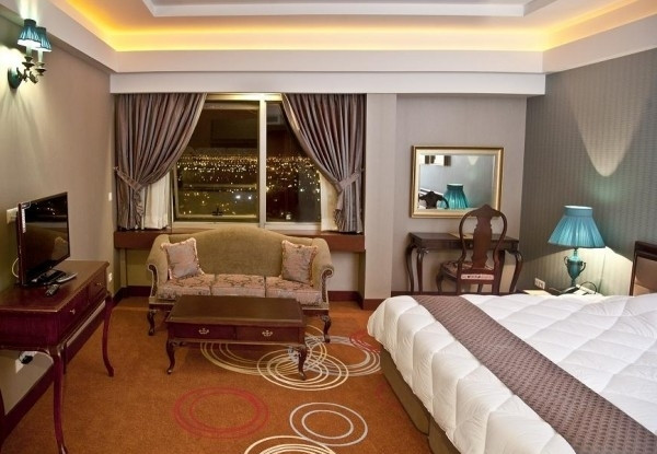 عکس هتل بزرگ